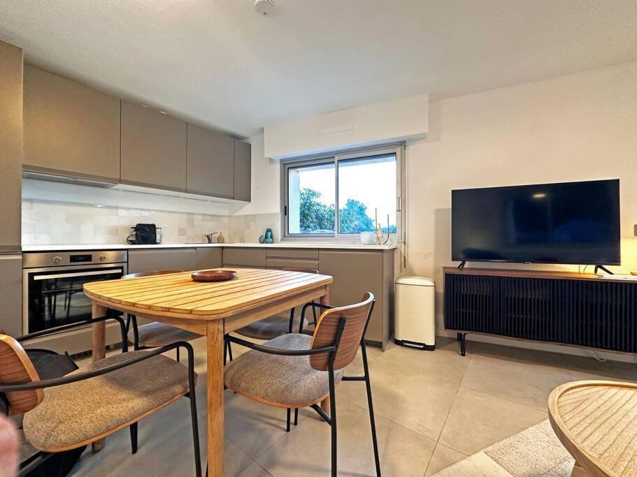 Vue Exceptionnelle - 4 Pers. Jardin Clim Parking * Saint-Raphael (Var)