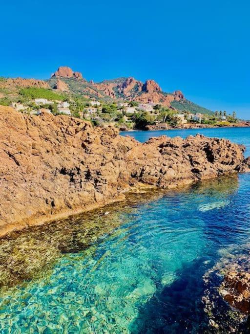 Vue Exceptionnelle - 4 Pers. Jardin Clim Parking Apartment Saint-Raphael (Var)