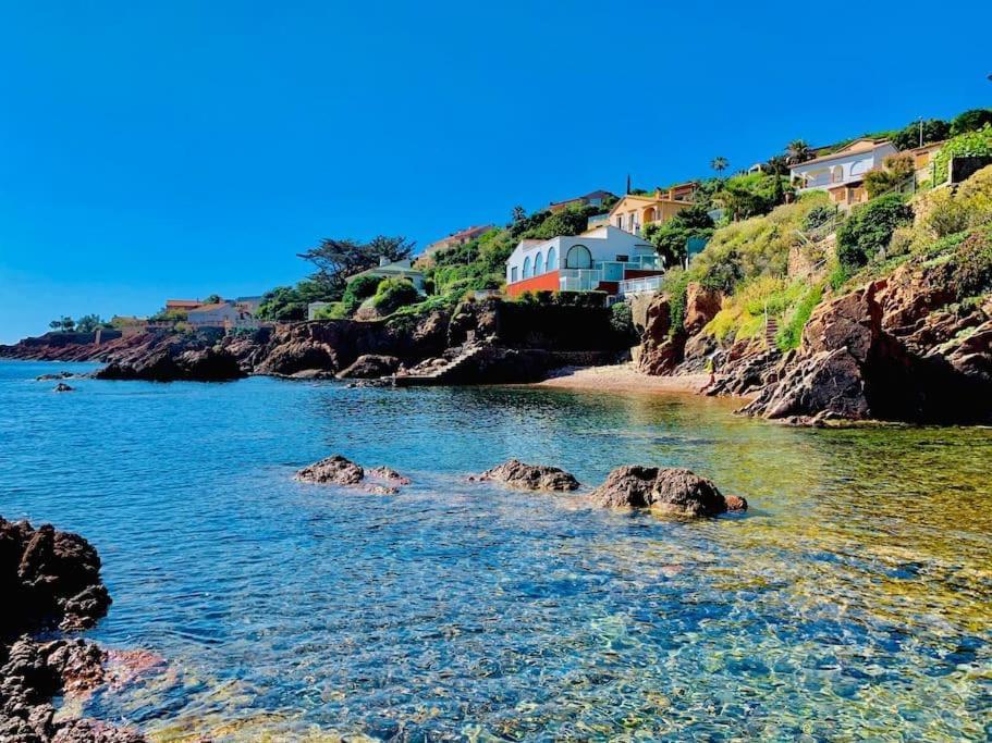 Vue Exceptionnelle - 4 Pers. Jardin Clim Parking Saint-Raphael (Var)